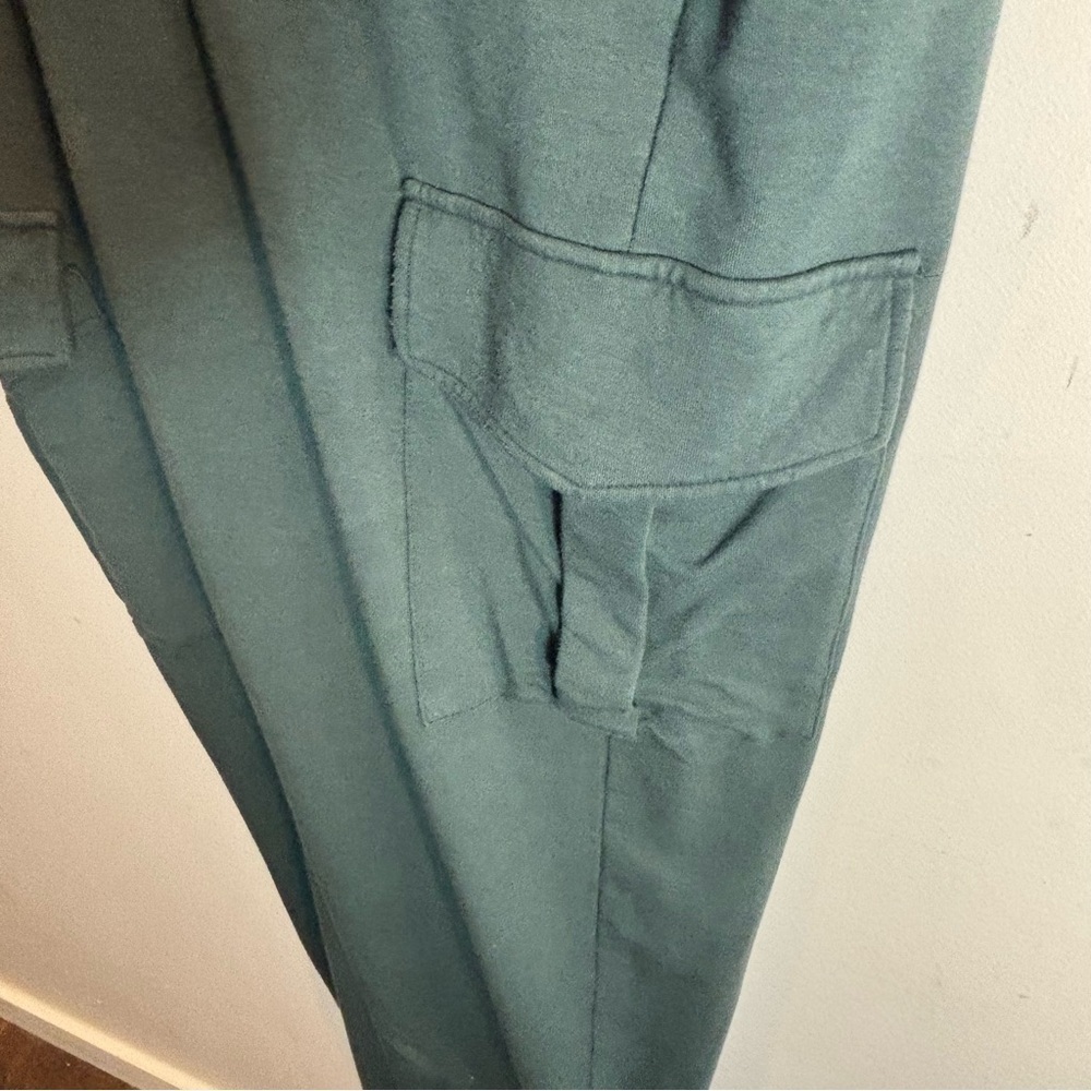 SMASH & TESS Sz L Oversized Green Jumpsuit Cargo Pockets Flip Collar Buttons - Picture 5 of 9